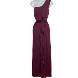 Vera Wang White‎ Ruffle Dress